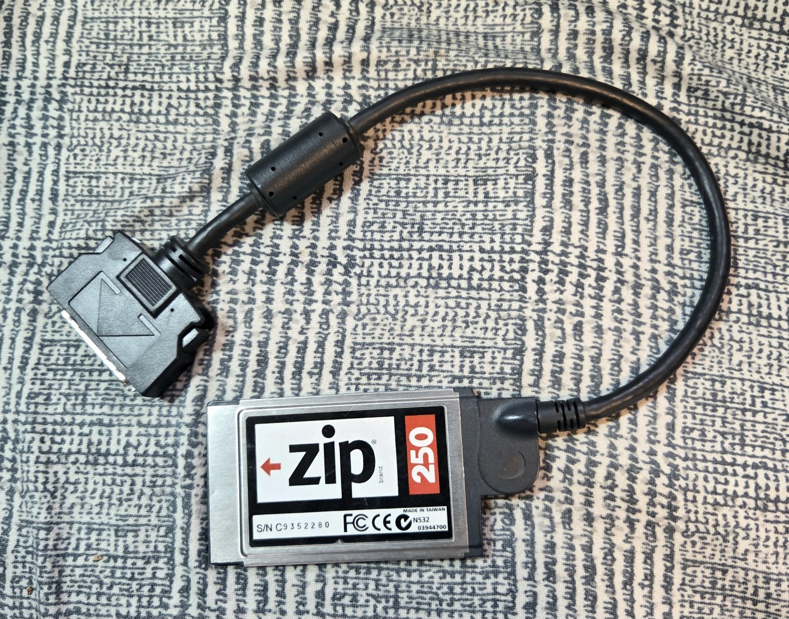 Adaptec SCSI PC Card – Relatively Ambitious